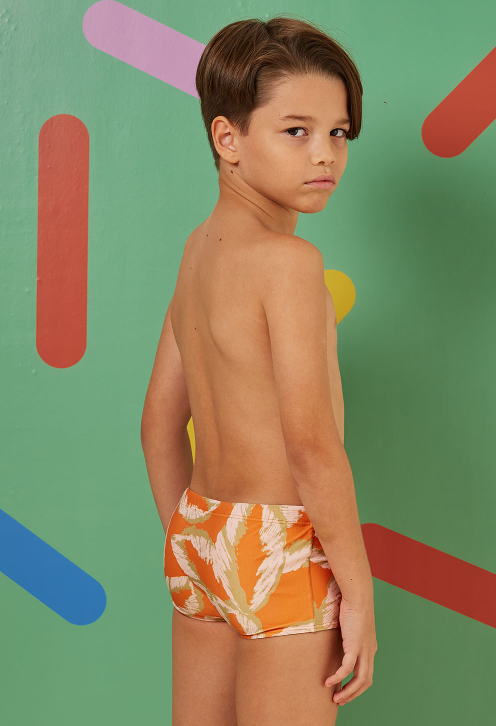 Sunga short infantil Estrela Do Mar laranja, vista lateral