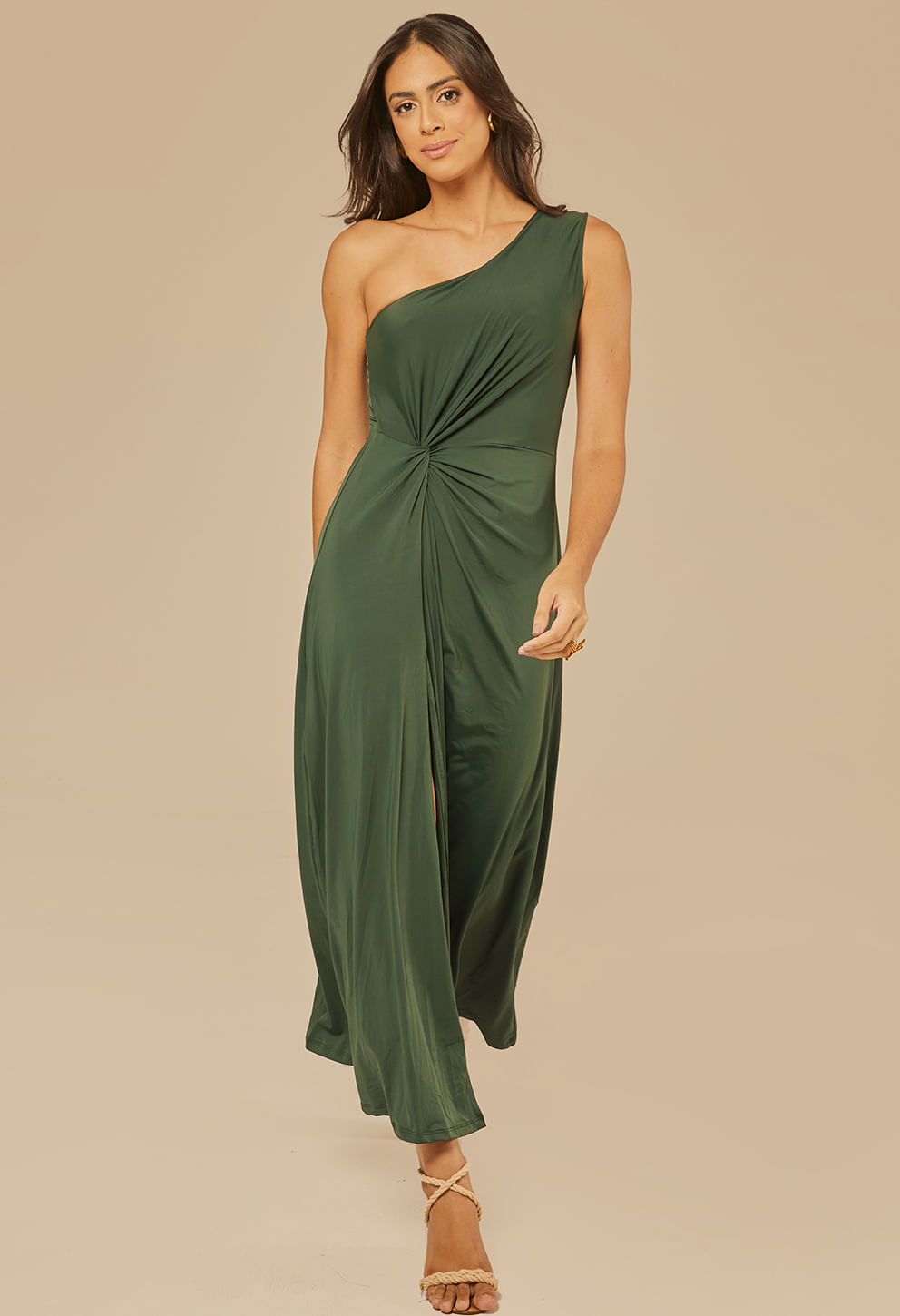 Vestido Lady verde longo com franzido lateral e decote ombro único